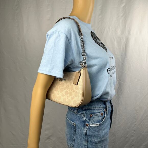 NWT Coach Teri Shoulder Bag In Signature Canvas in Sand/Taupe CV933 - Picture 9 of 9